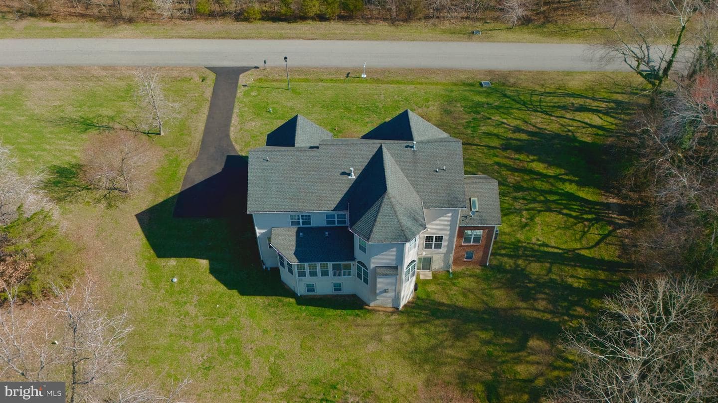 16101 Venice Road photo 3