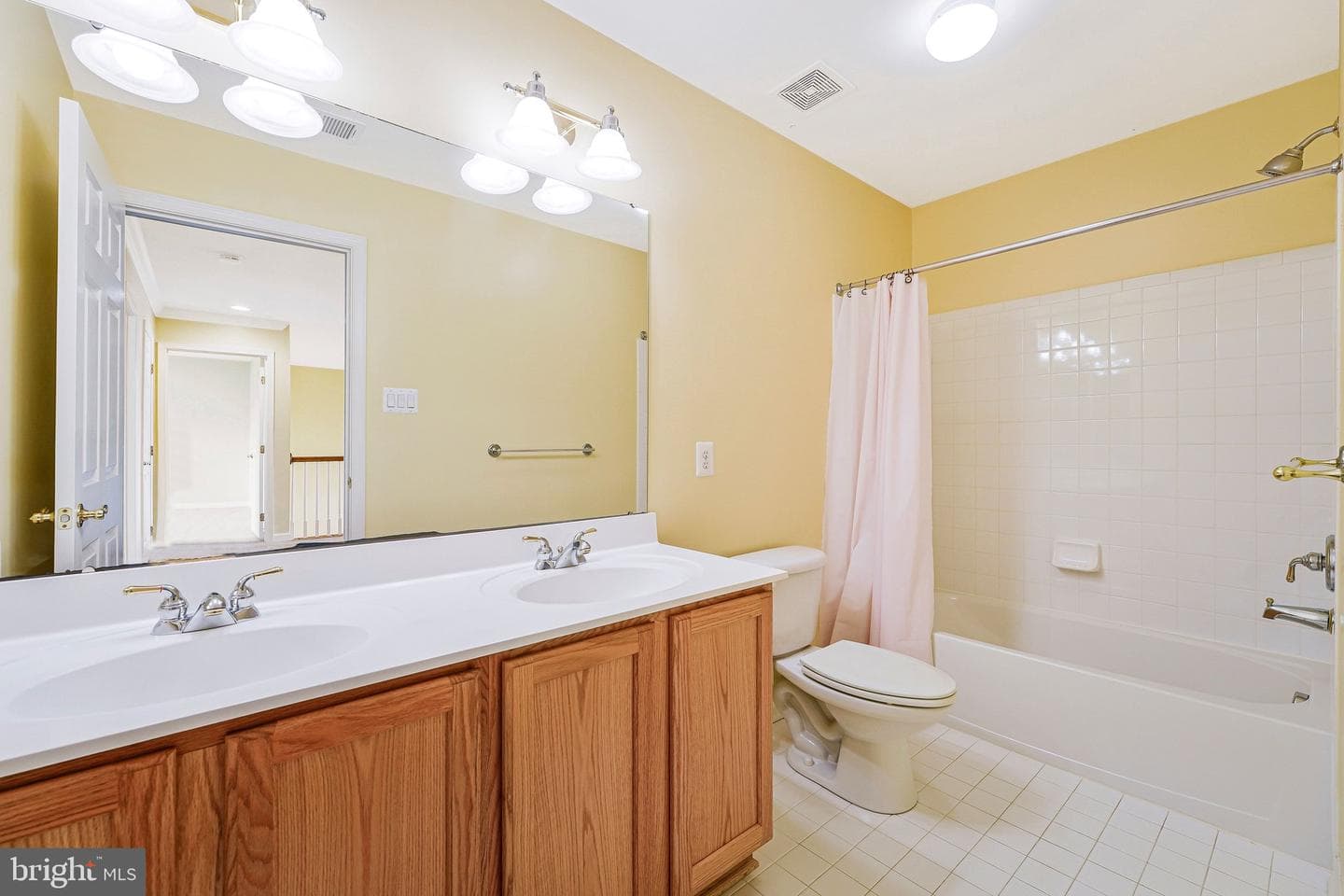 9902 Hillandale Way #17 photo 26