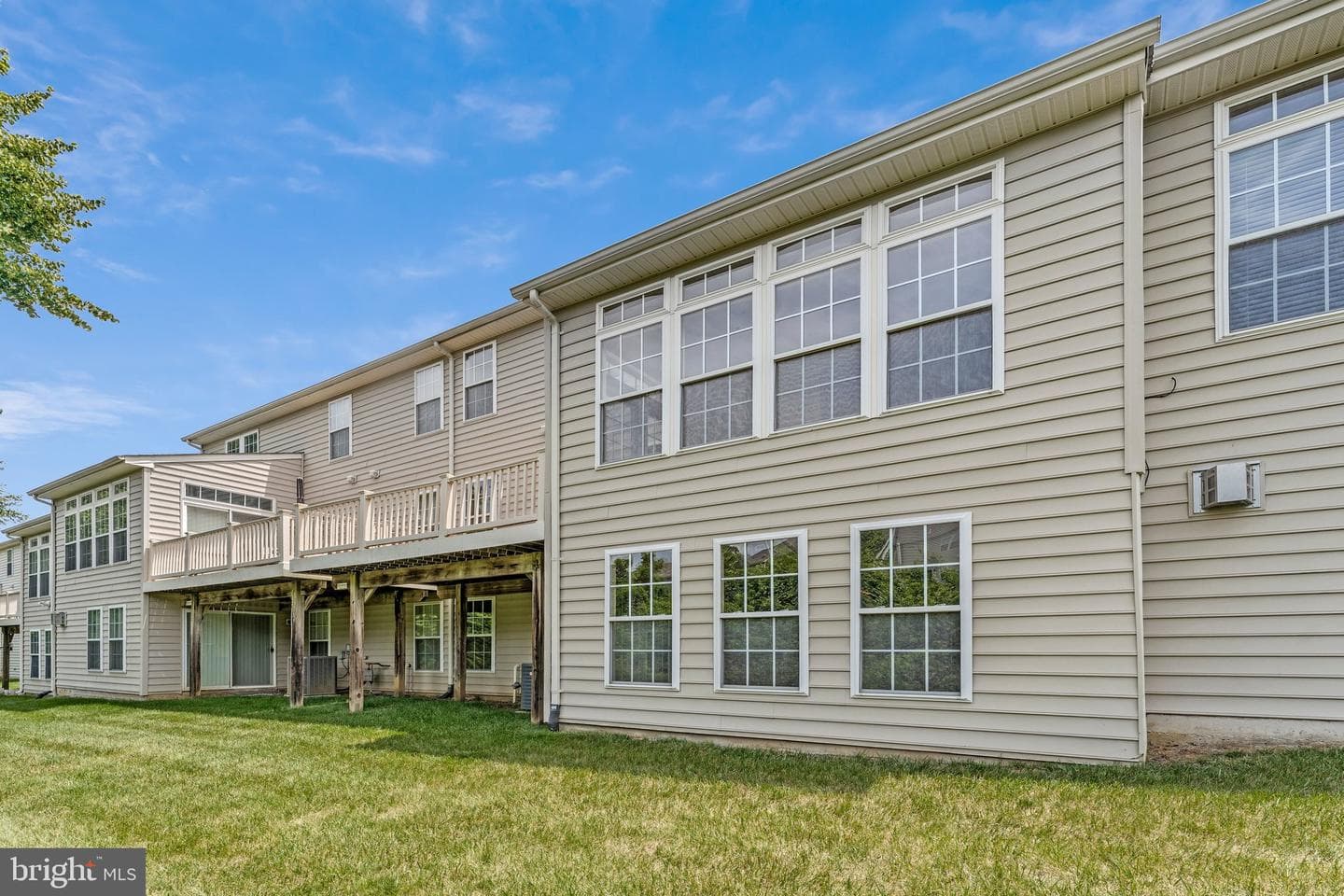 9902 Hillandale Way #17 photo 46