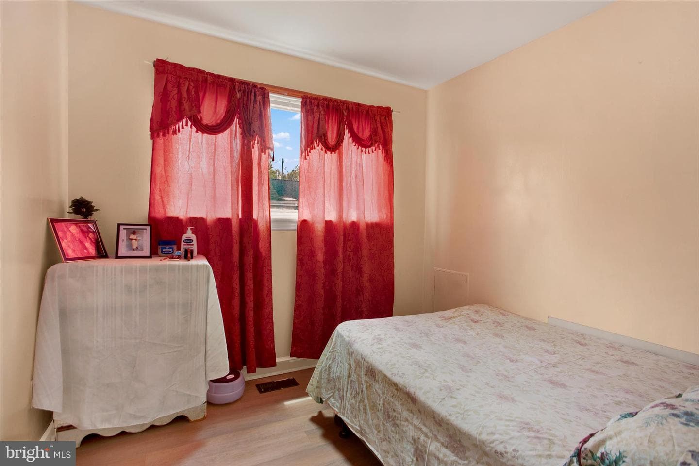 6602 24th Avenue photo 8