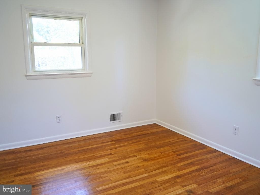 6808 Emerson Street photo 18