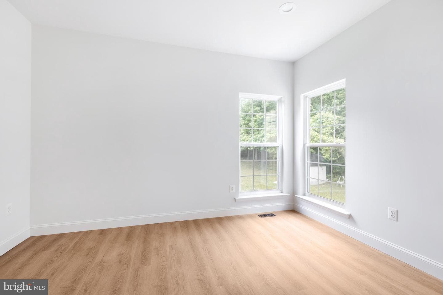10404 Brightfield Lane photo 17