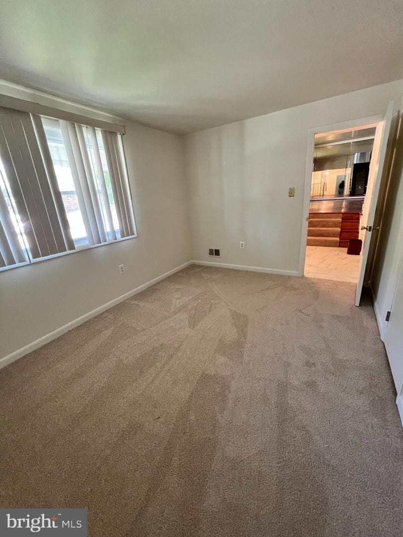 5704 Colon Terrace photo 3