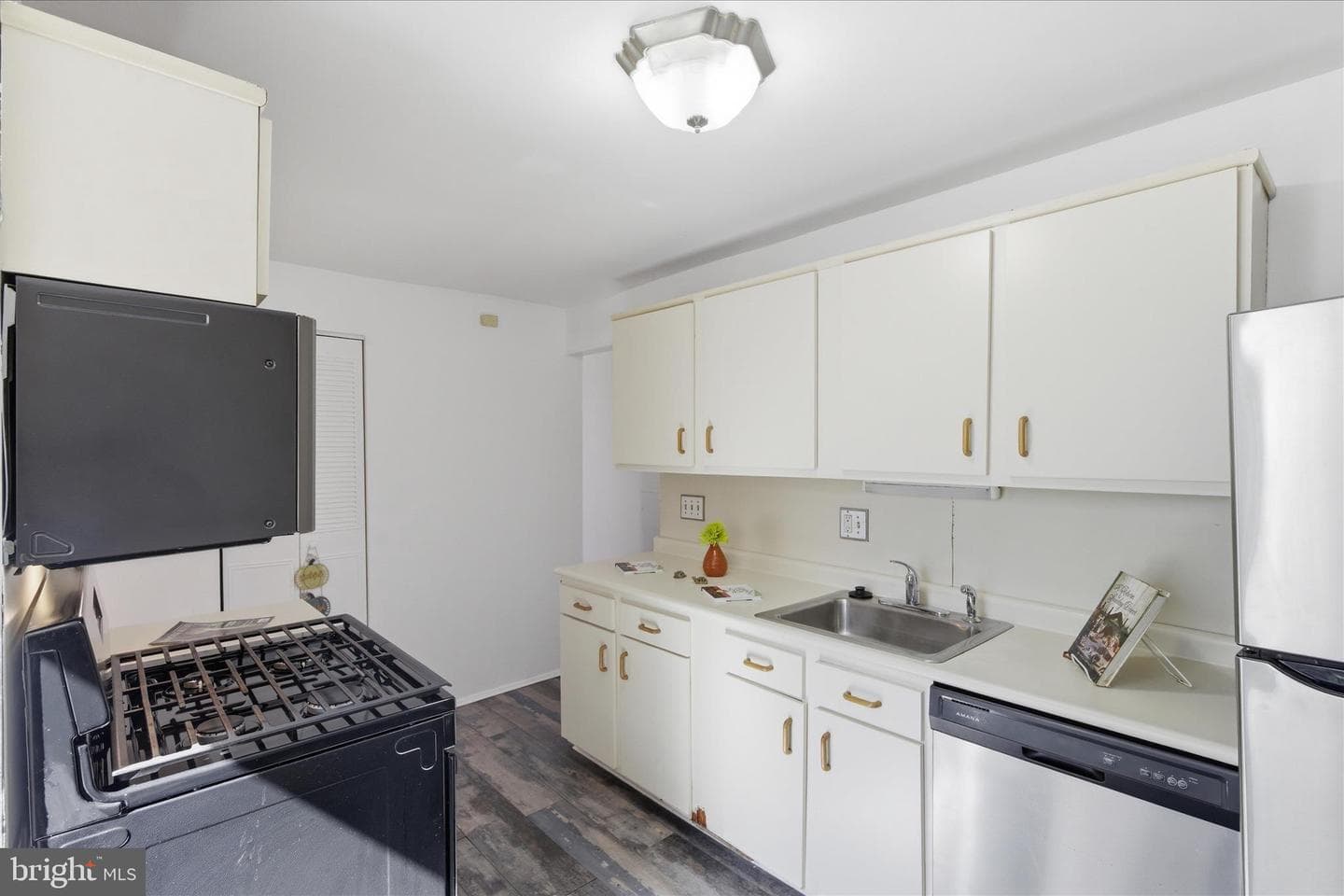 3360 Huntley Square Drive #b1 photo 12