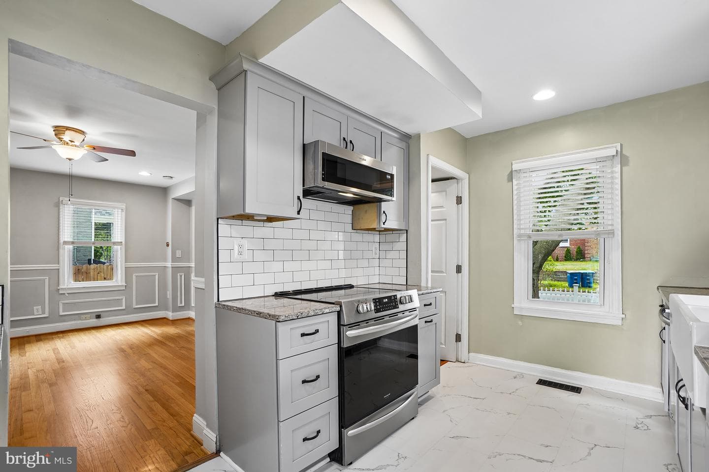6208 Elmhurst Street photo 11
