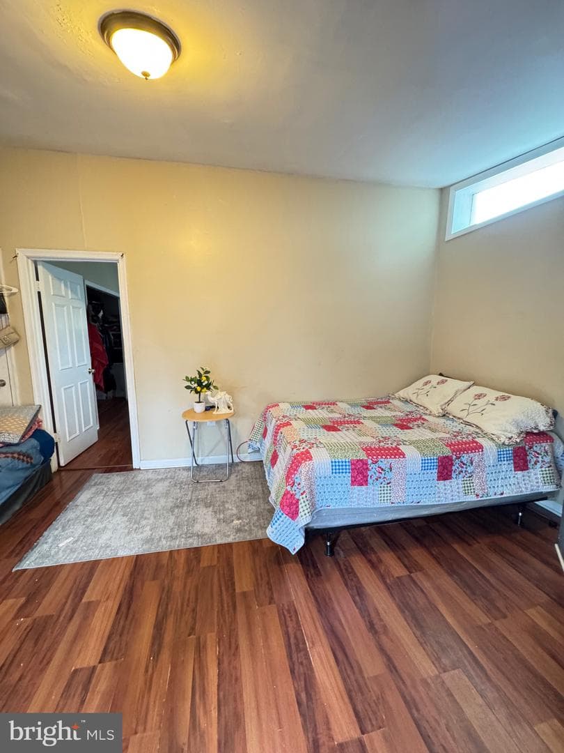 707 Mentor Avenue photo 16