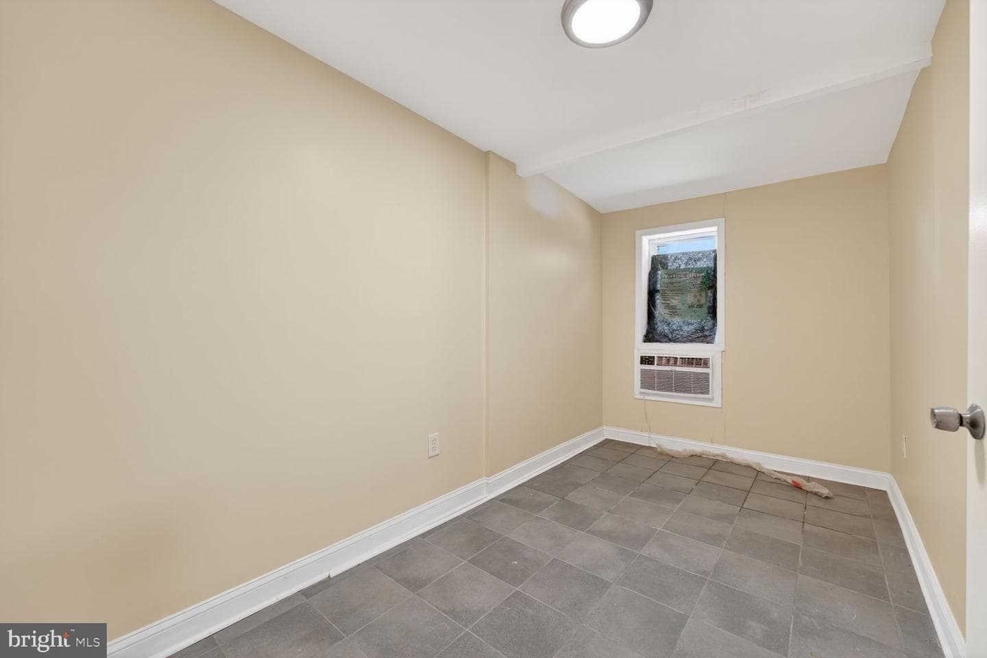 7205 Livingston Road photo 24