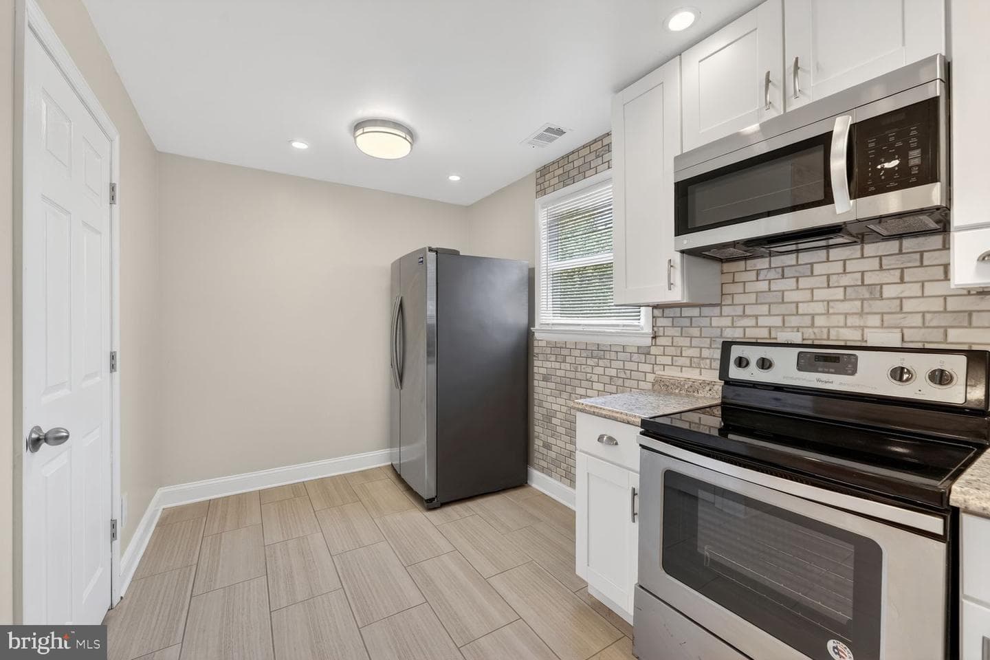 7205 Livingston Road photo 9