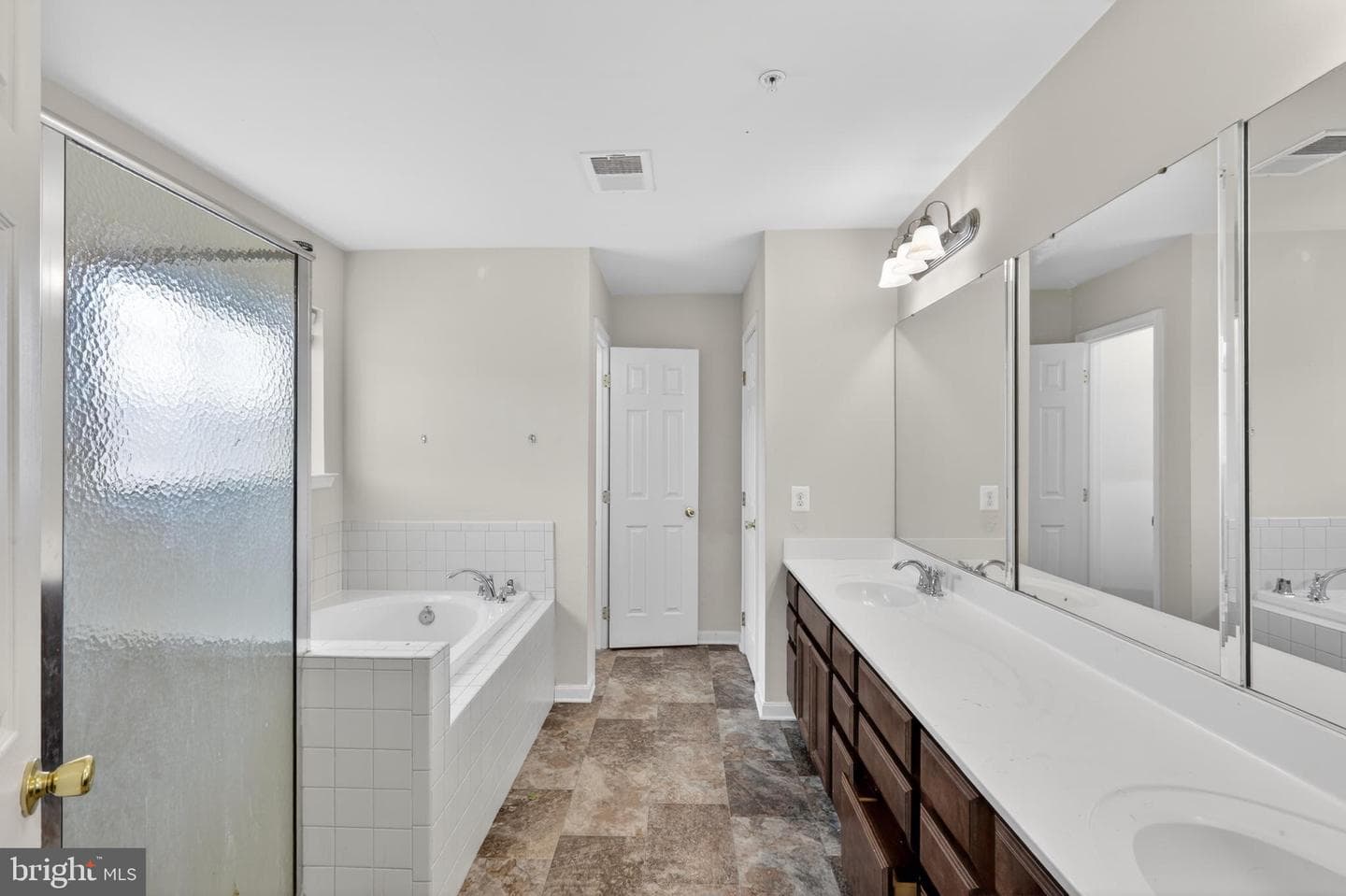 9604 Lormar Lane photo 35