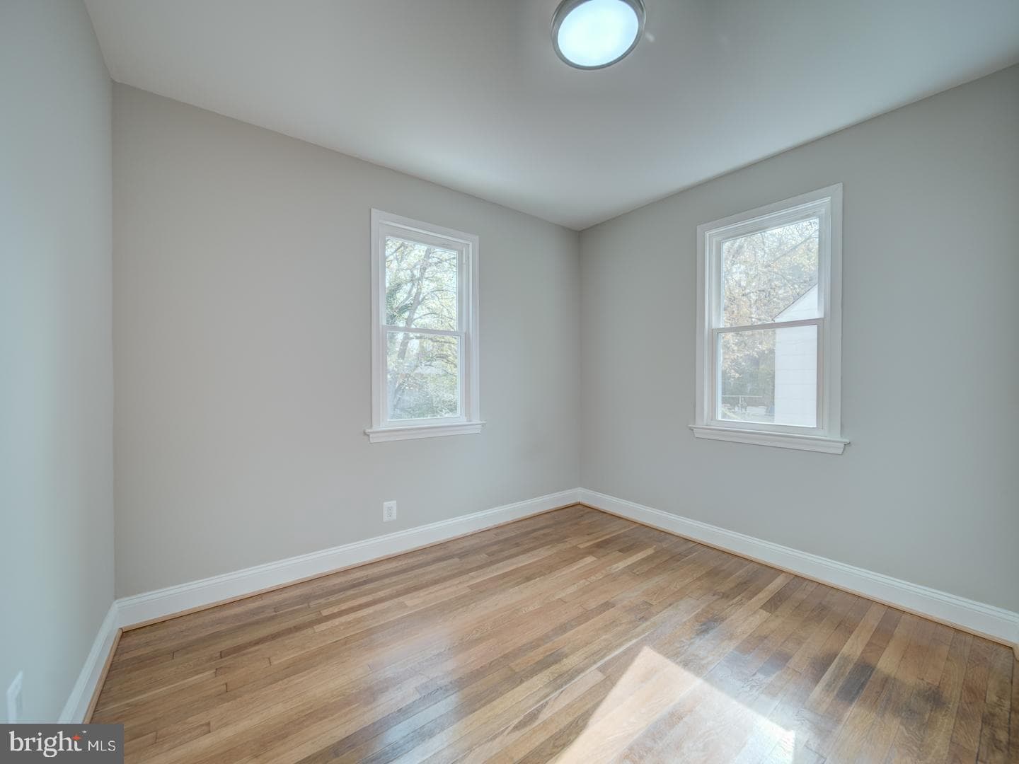 6211 42nd Avenue photo 16
