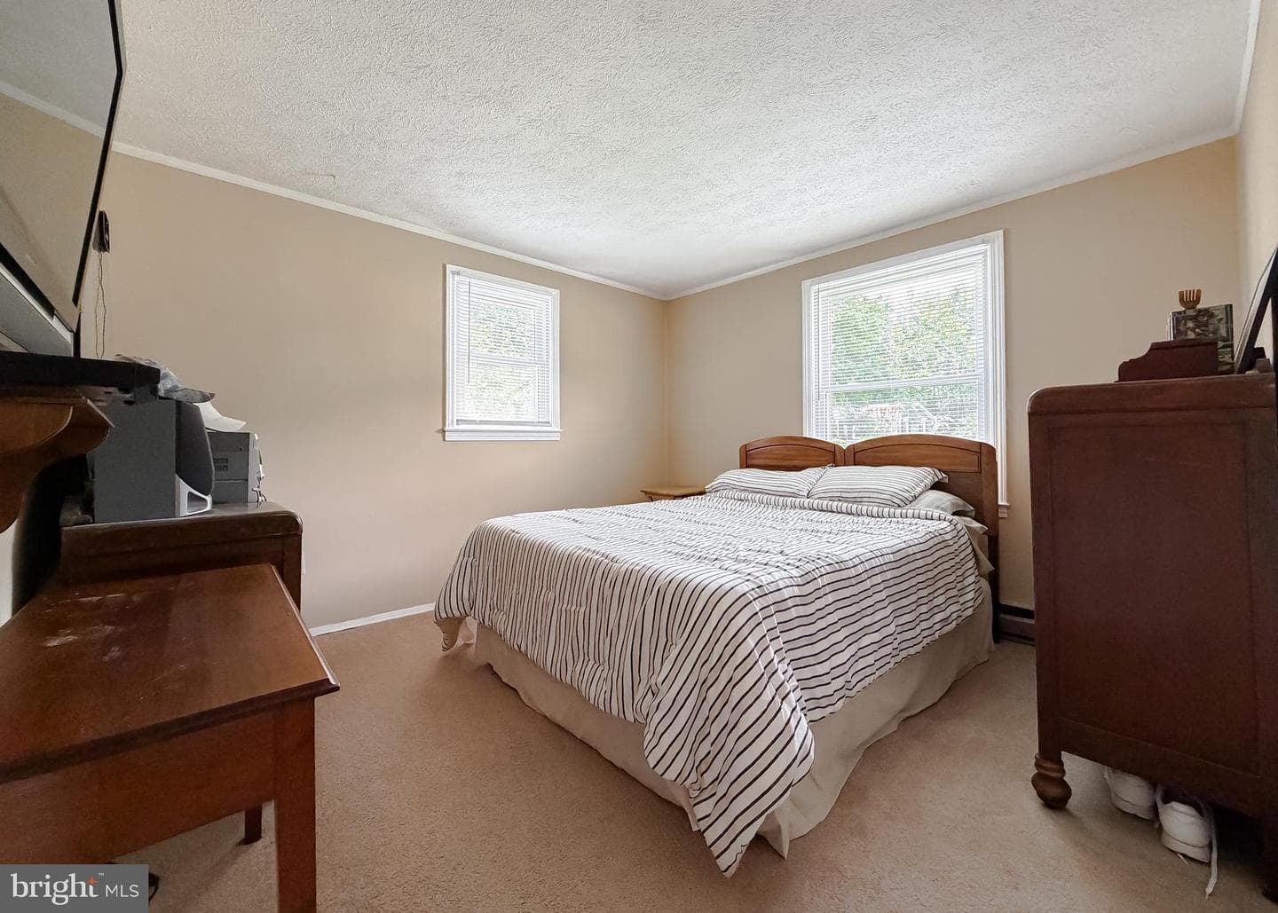 708 Eucla Drive photo 14