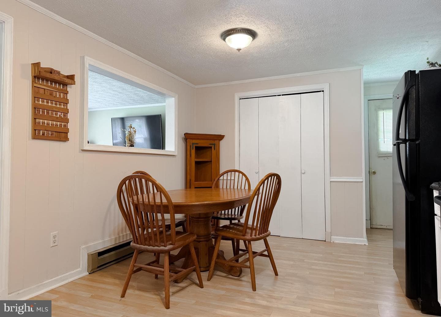 708 Eucla Drive photo 8