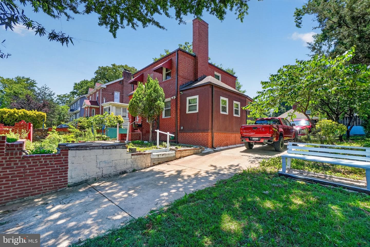 5201 Varnum Street photo 3