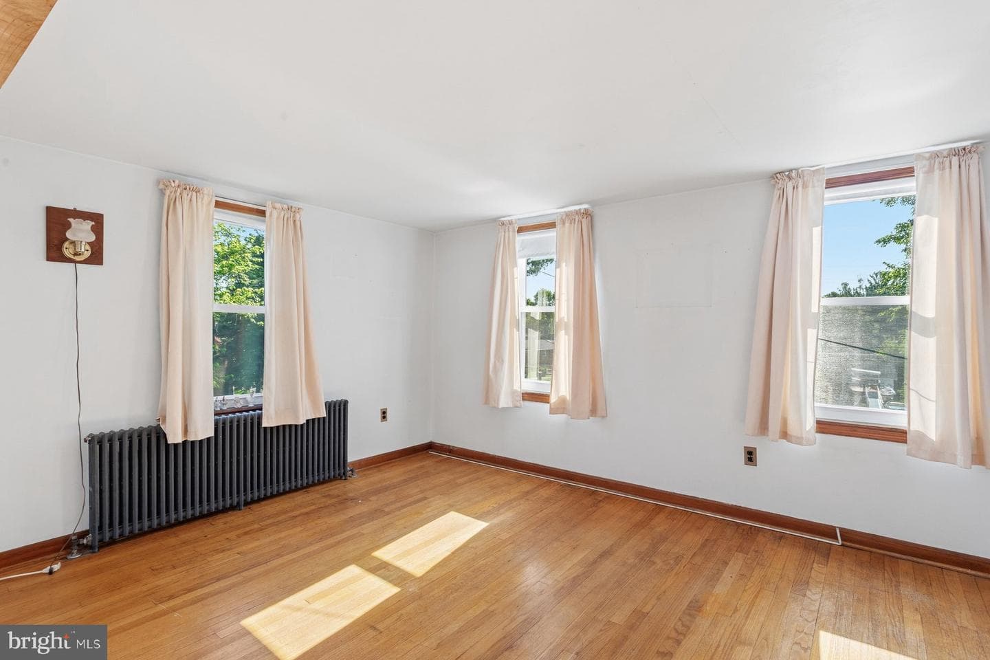 2815 Ritchie Road photo 18
