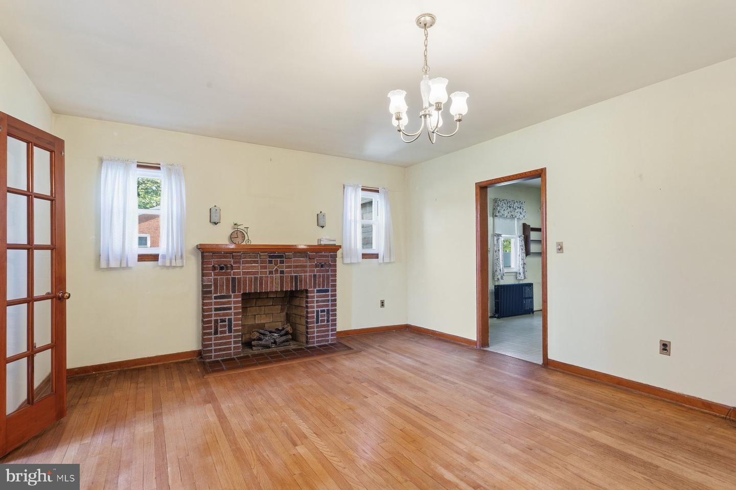 2815 Ritchie Road photo 7