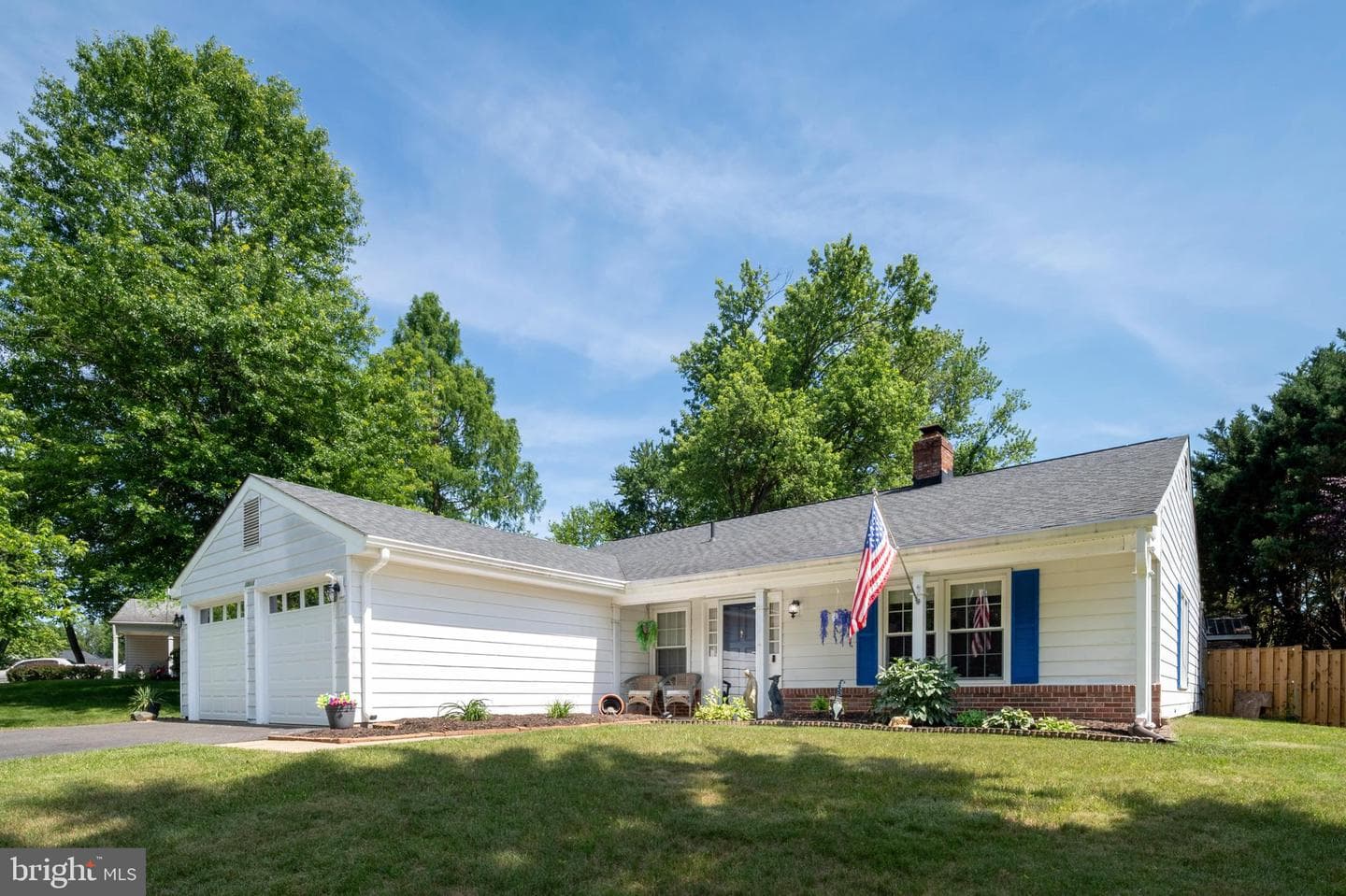 15013 Narrows Lane photo 1