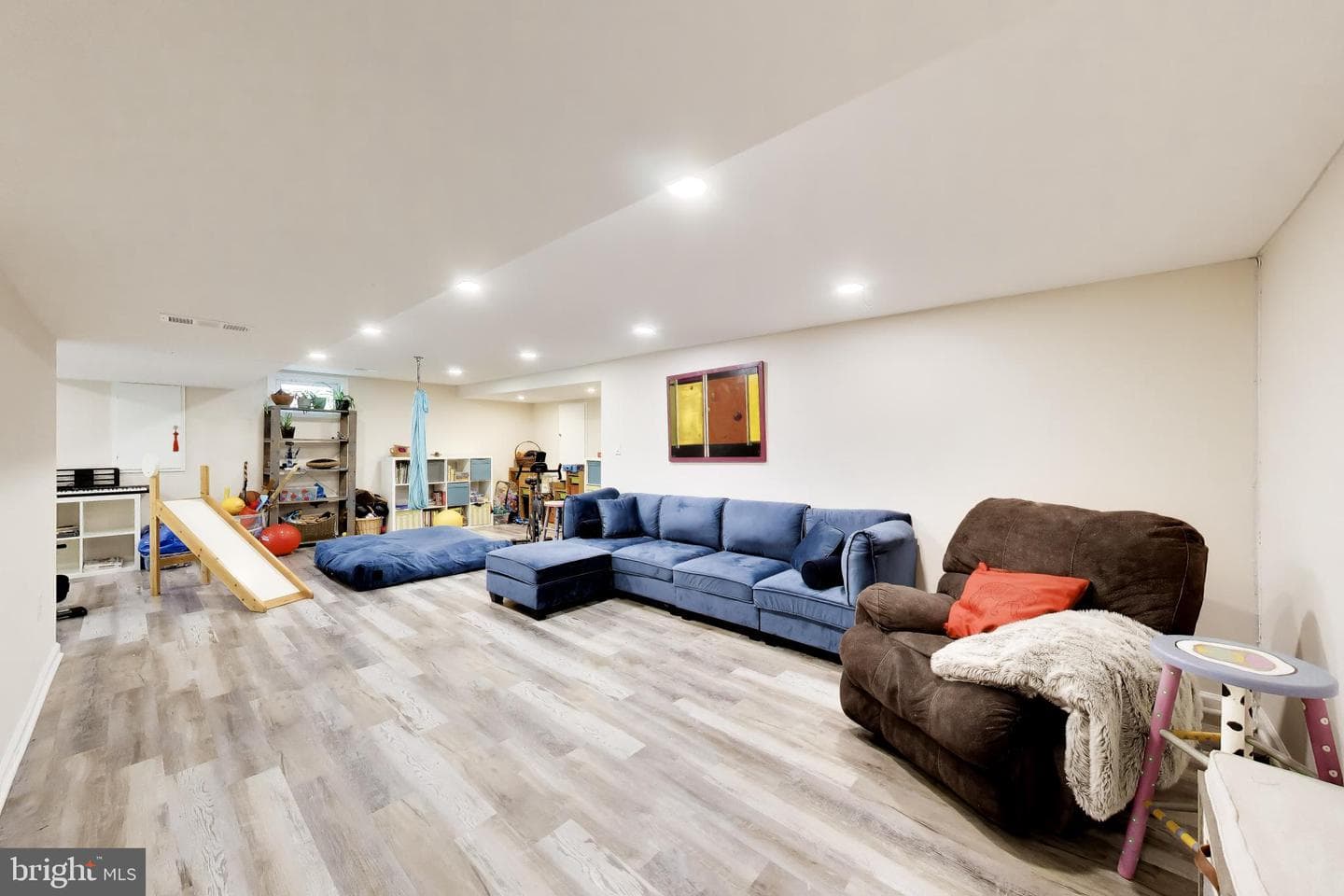 5919 Natasha Drive photo 15