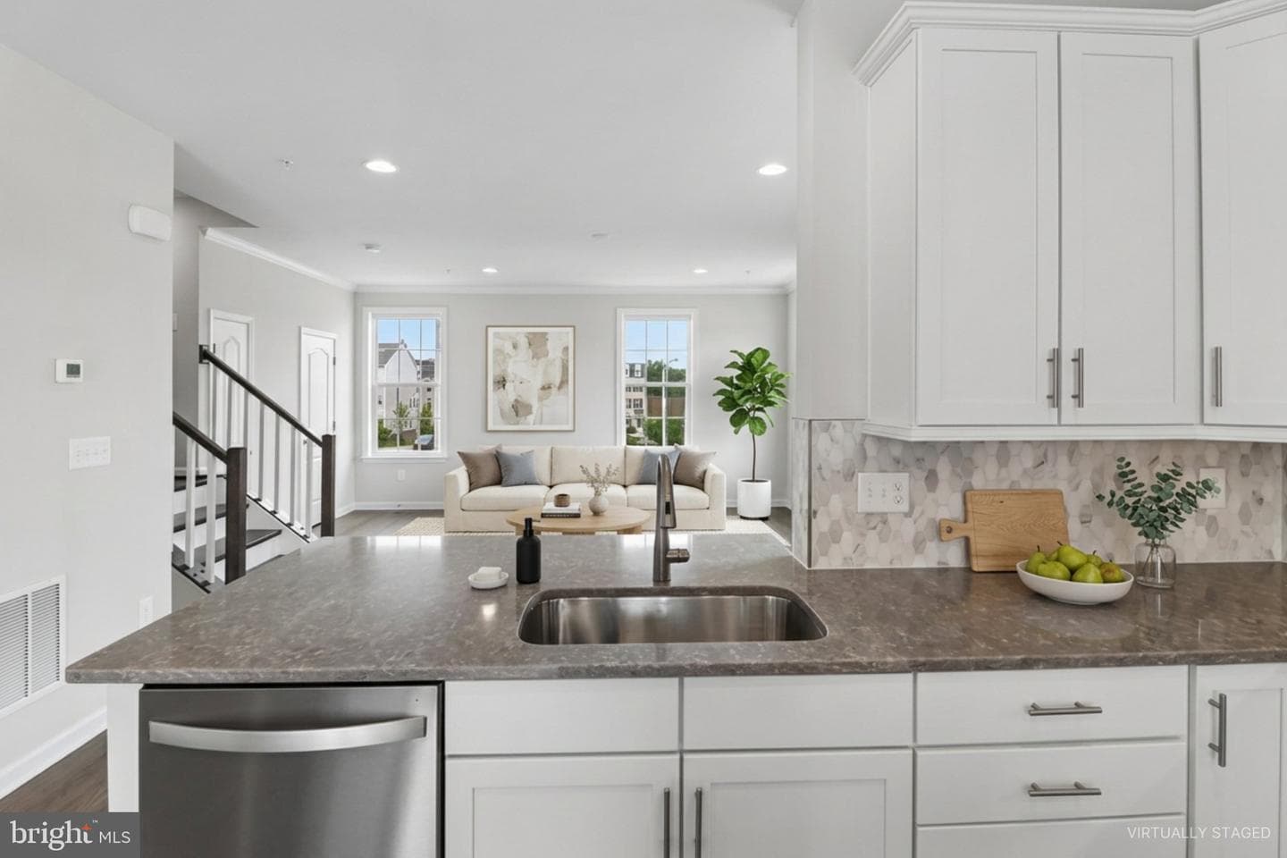 7720 Presidential Parkway photo 28