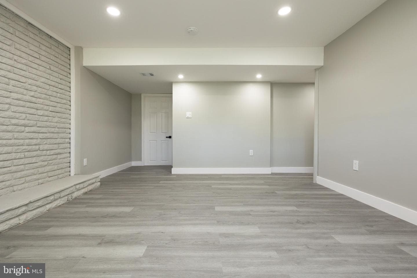 8607 Magnolia Drive photo 36