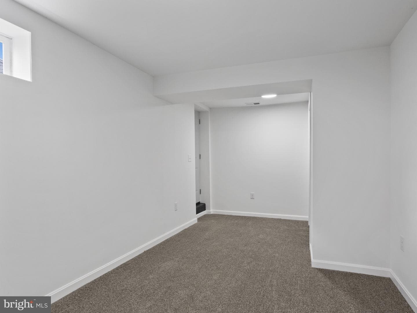 2811 Lakehurst Avenue photo 14