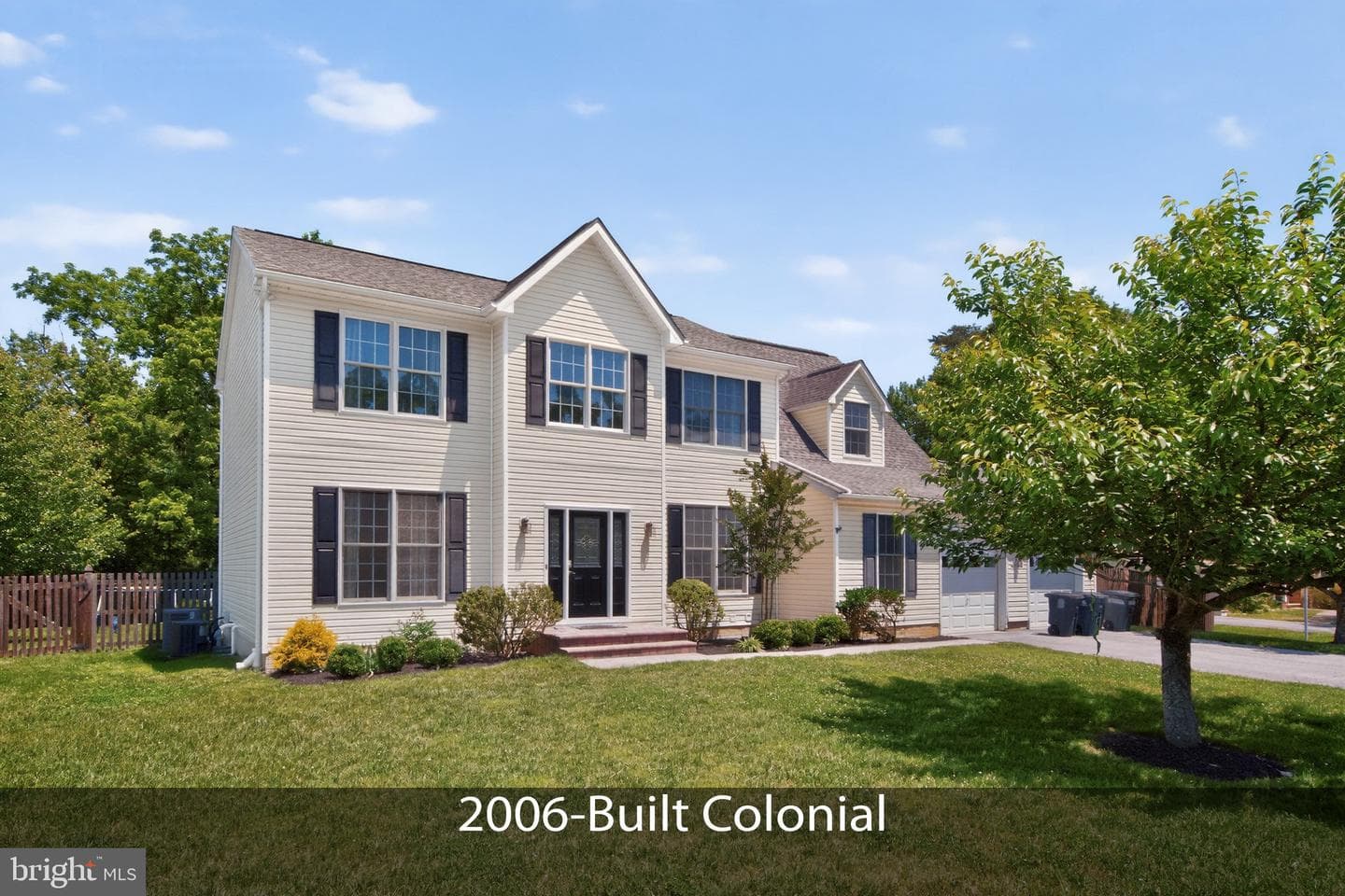 16098 Gales Street photo 3