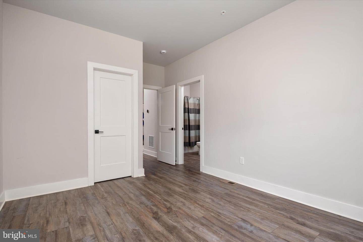 16608 Sylvan Drive photo 29