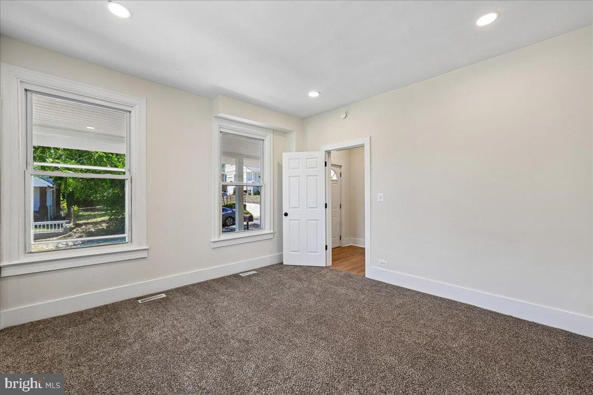 4012 Will Street photo 26