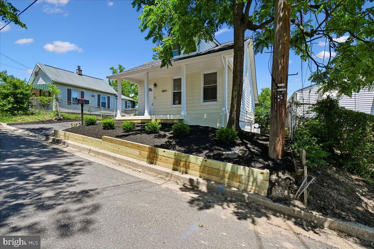 4012 Will Street photo 3