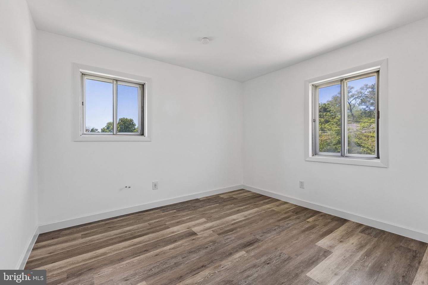 308 Aragona Drive photo 13
