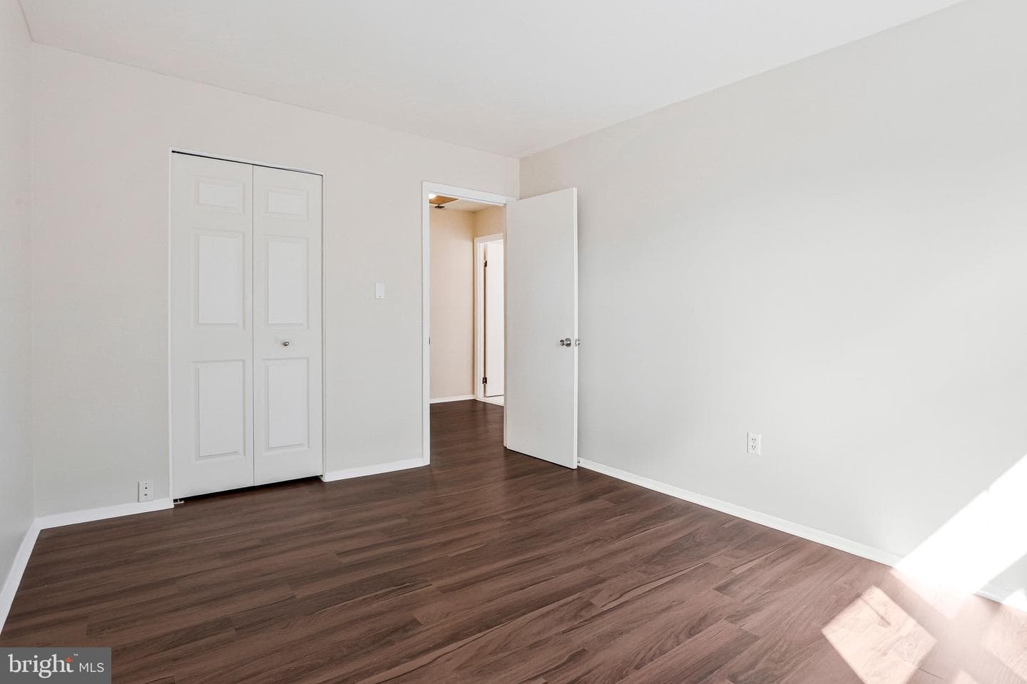 7612 Erica Lane photo 27