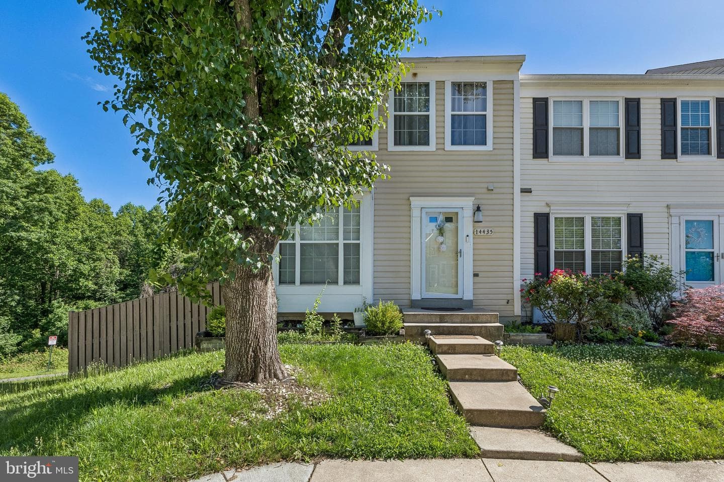 14435 Bonnett Lane photo 1