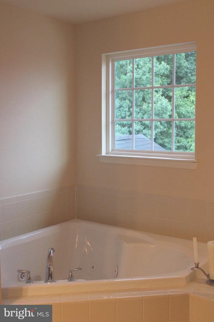 4615 Mary Beth Boulevard photo 48