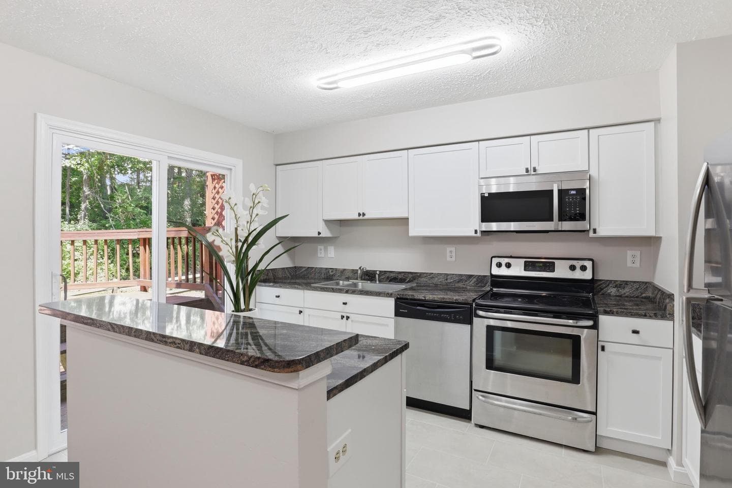 7718 Ora Court photo 10