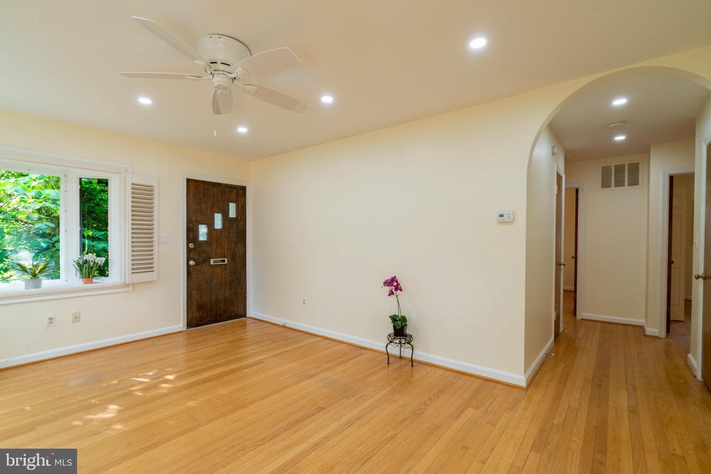 9205 49th Avenue photo 11