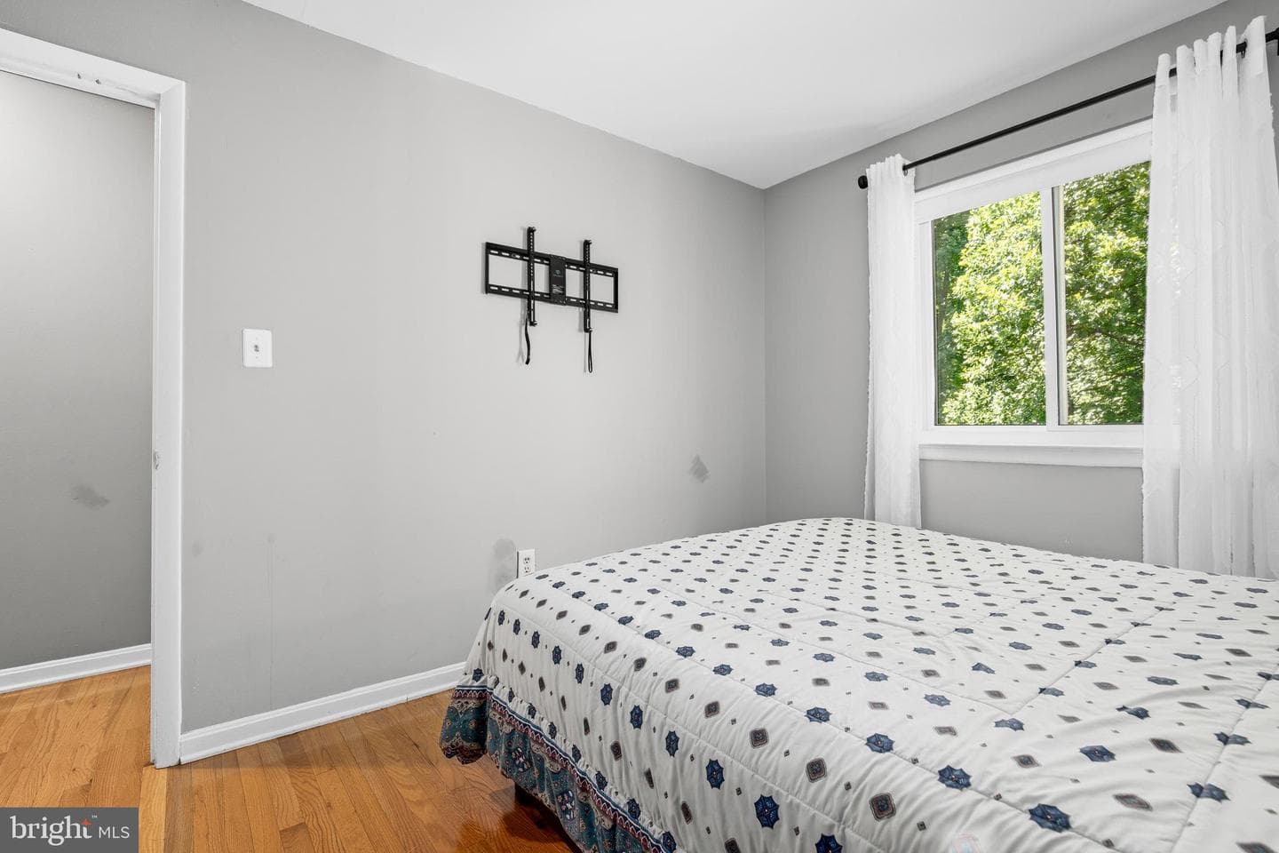 15818 Millbrook Lane #110 photo 27