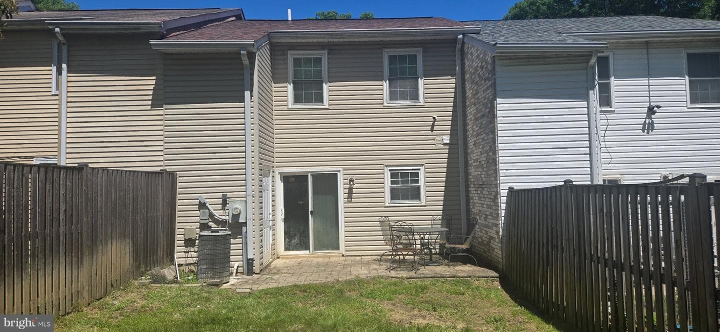 8913 Grandhaven Avenue photo 37