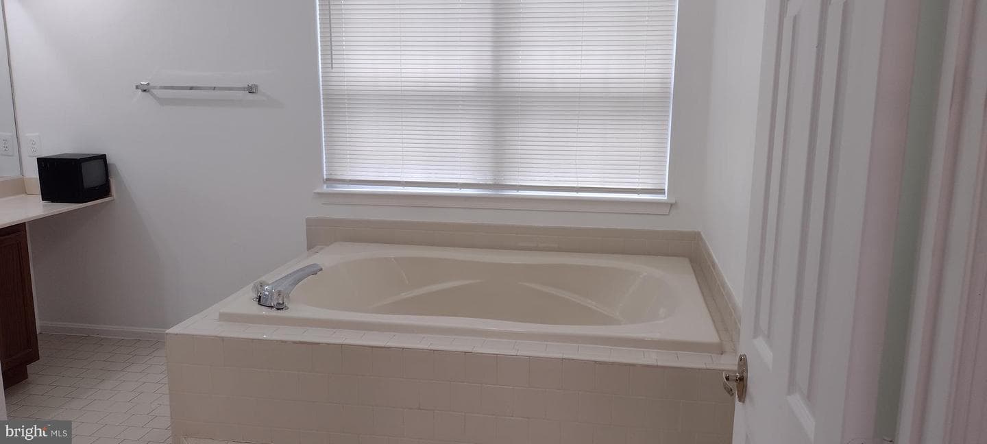 4805 Ashford Place photo 79