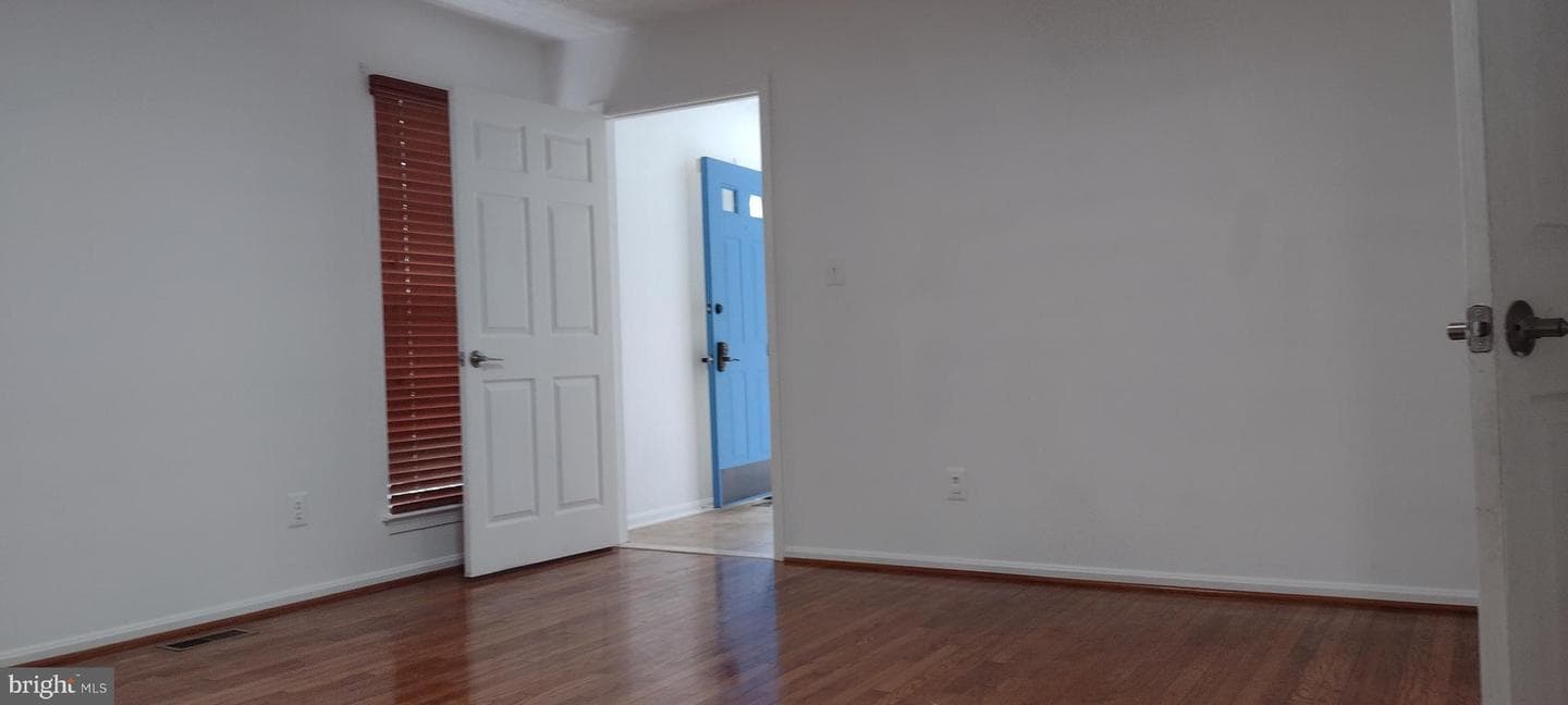 4805 Ashford Place photo 8