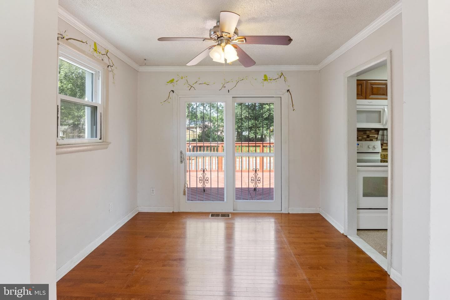 2514 Ritchie Road photo 6