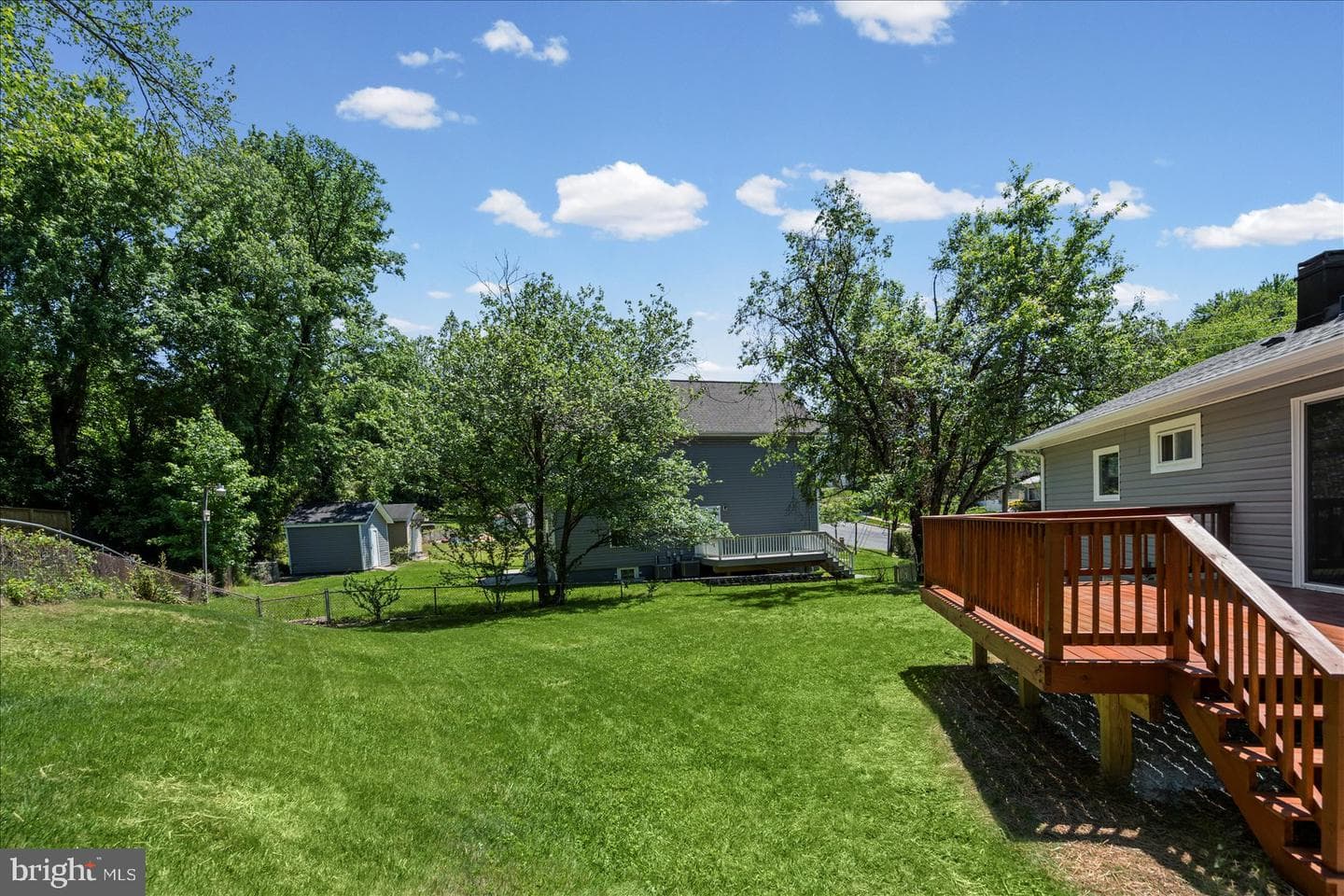 7001 Bishop Drive photo 34