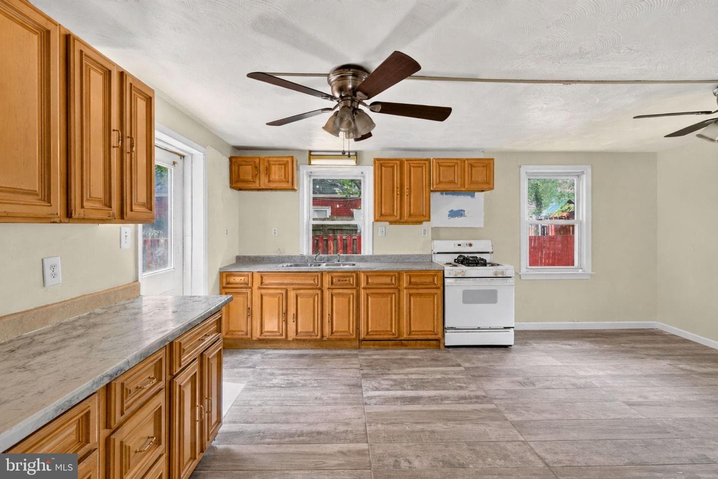 6903 Shepherd Street photo 3