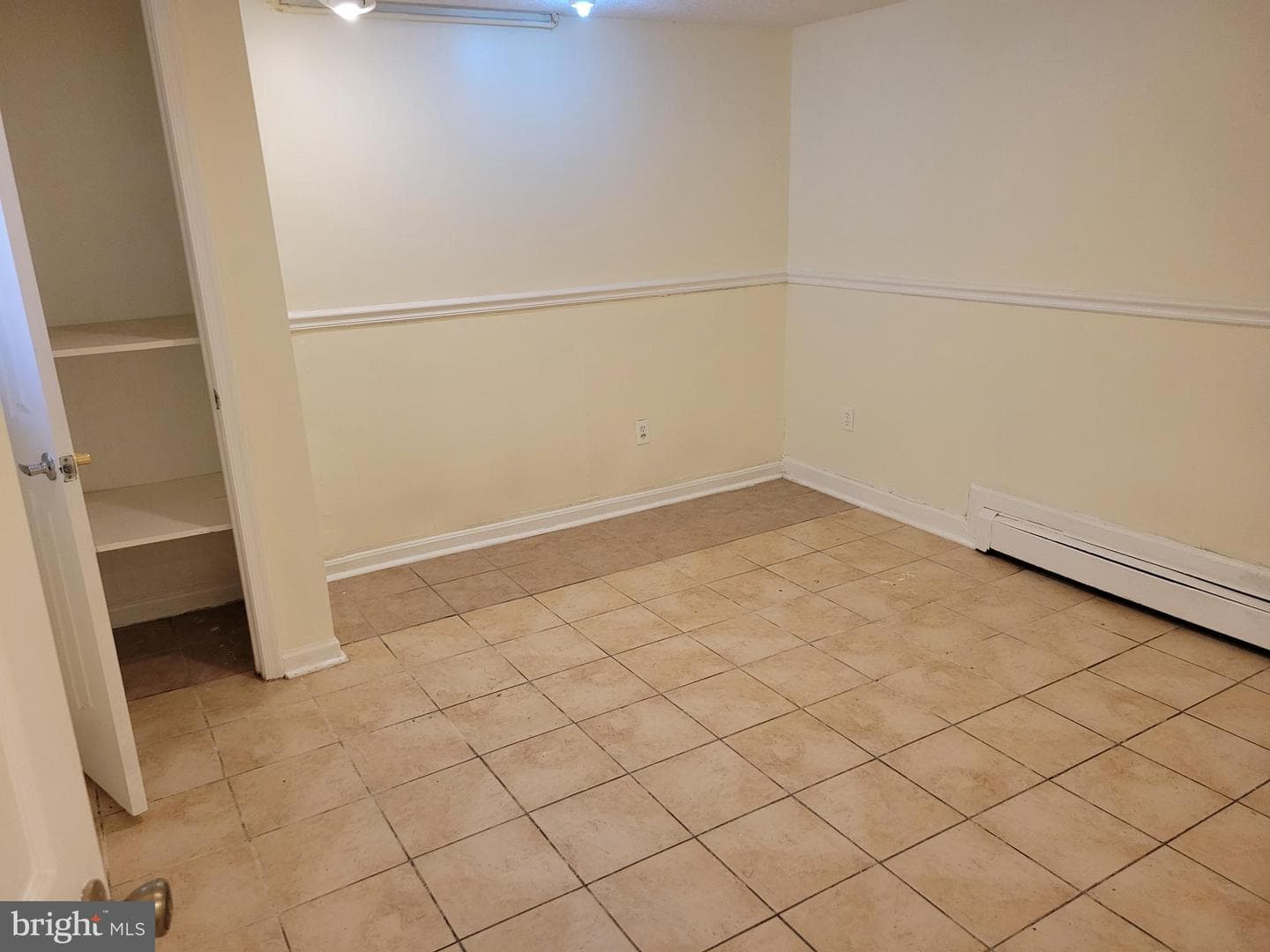 329 Talbott Avenue photo 24