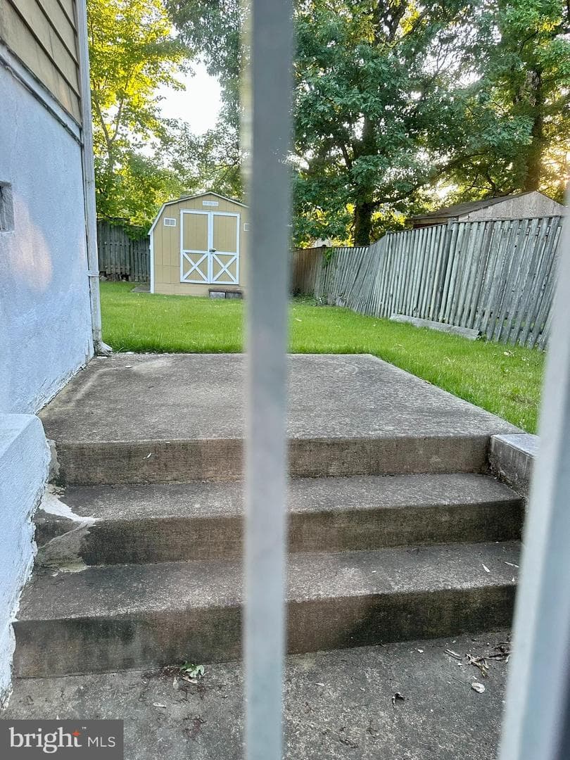 2114 Columbia Avenue photo 13