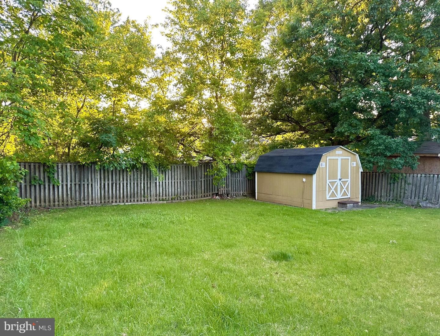 2114 Columbia Avenue photo 18