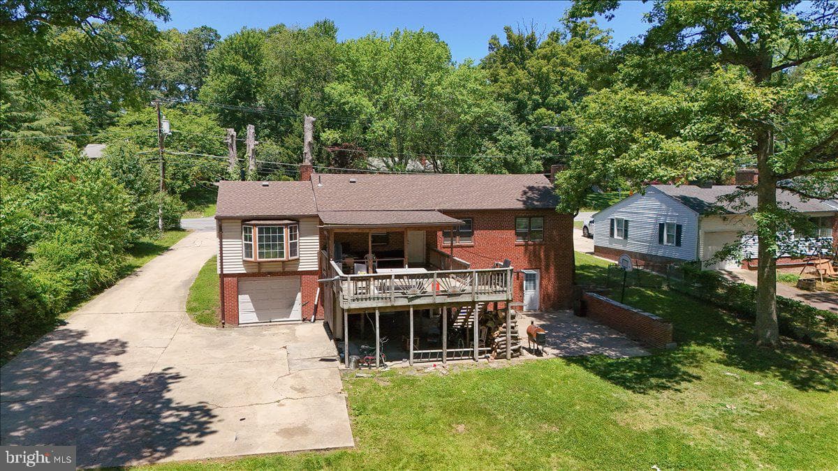 5919 Chris Mar Avenue photo 6