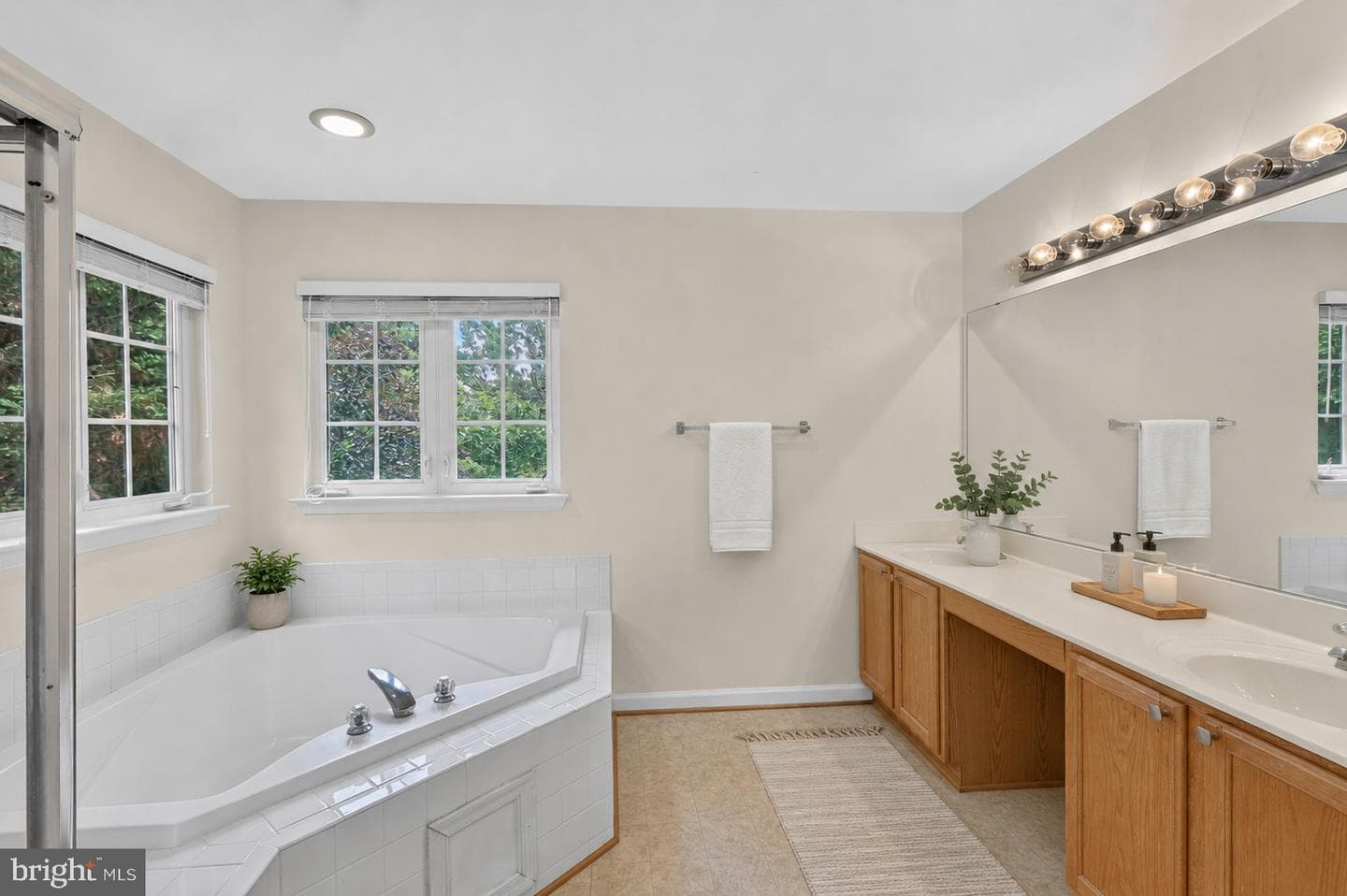 1607 Felwood Street photo 22