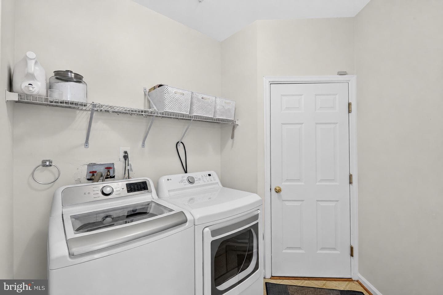 1607 Felwood Street photo 42