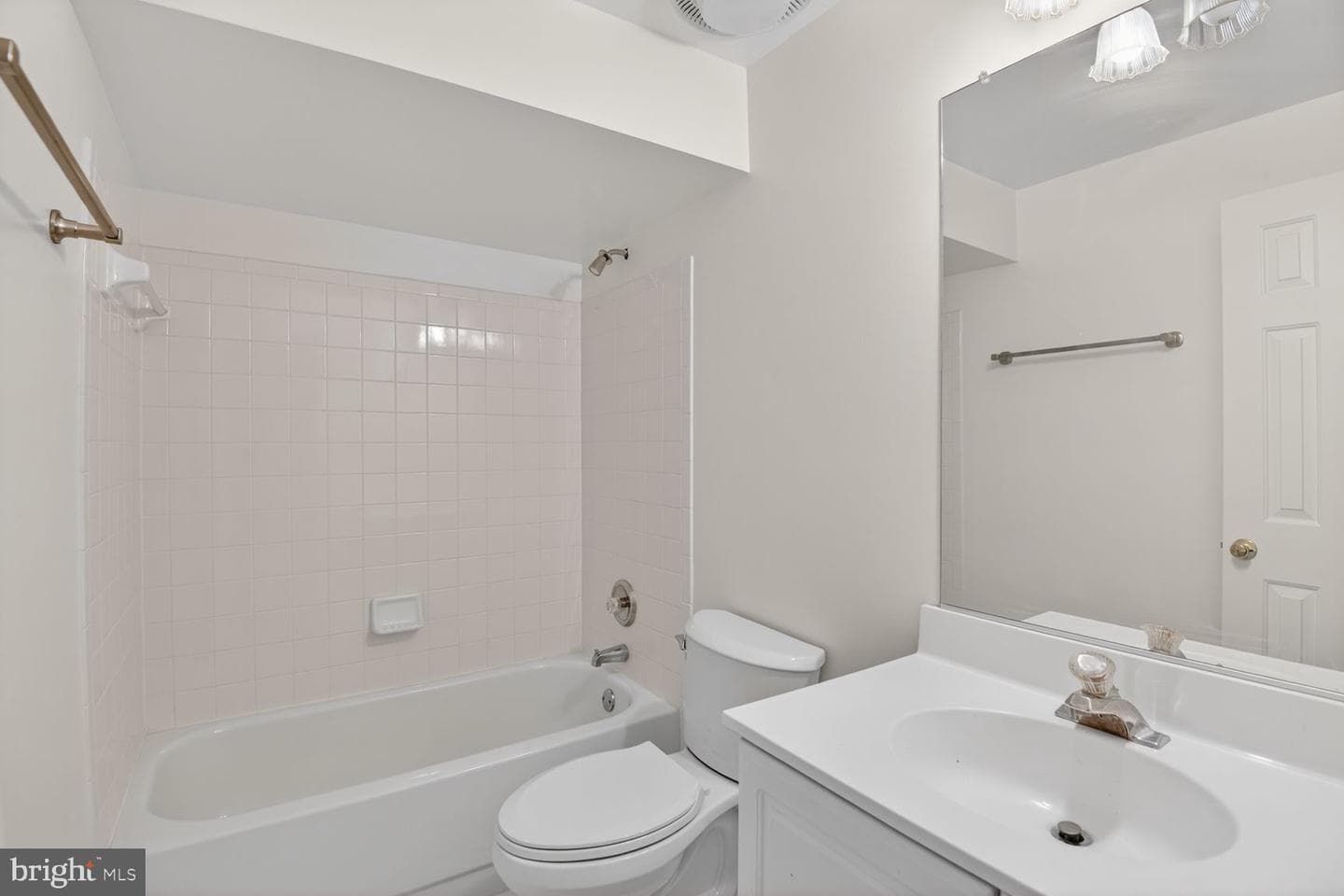 11901 Shakespeare Court photo 47