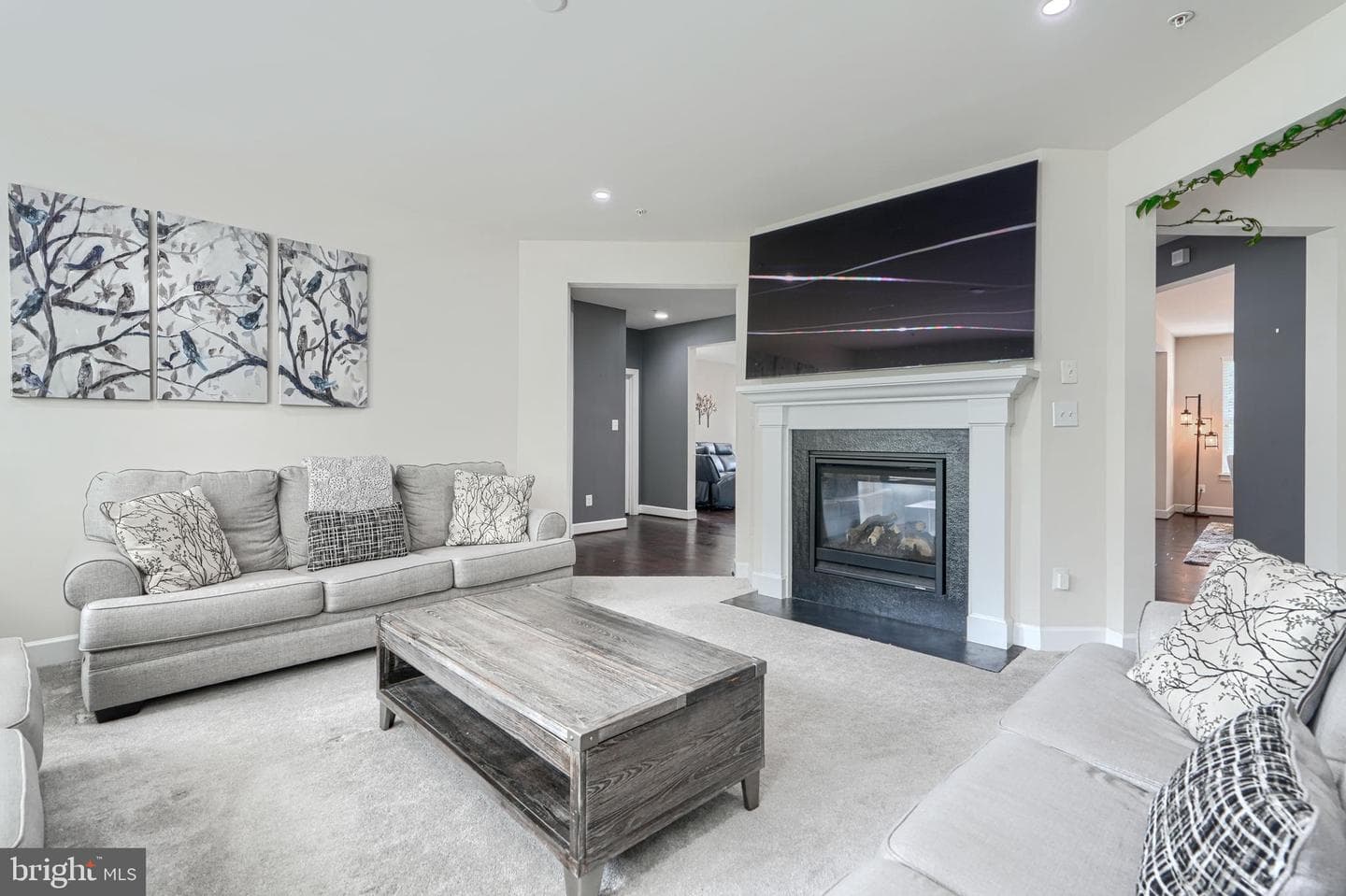 5108 Kennington Court photo 8