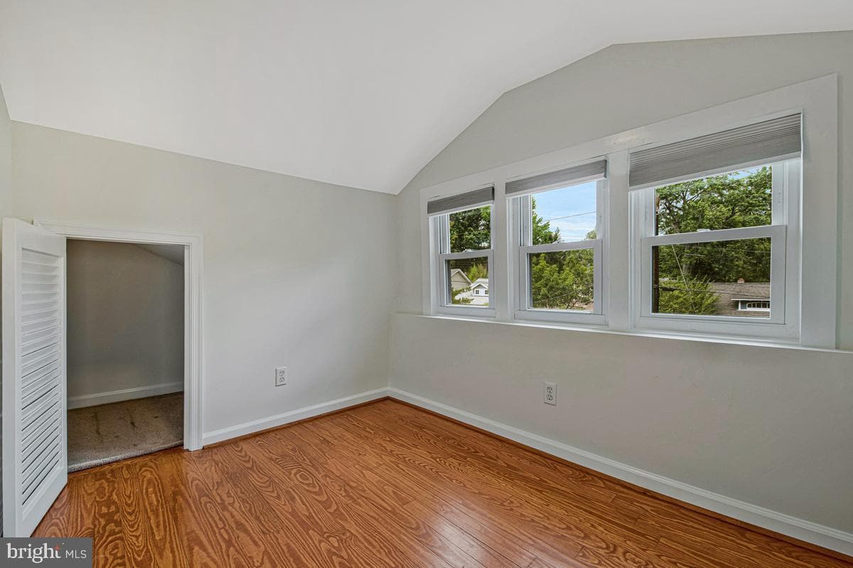 4221 Kennedy Street photo 27